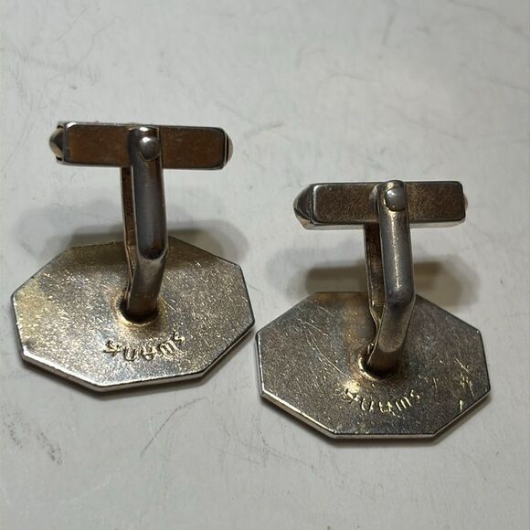 Vintage Swank Men’s Geometric Black and Gold tone Greek Key  Cuff links - Picture 4 of 4